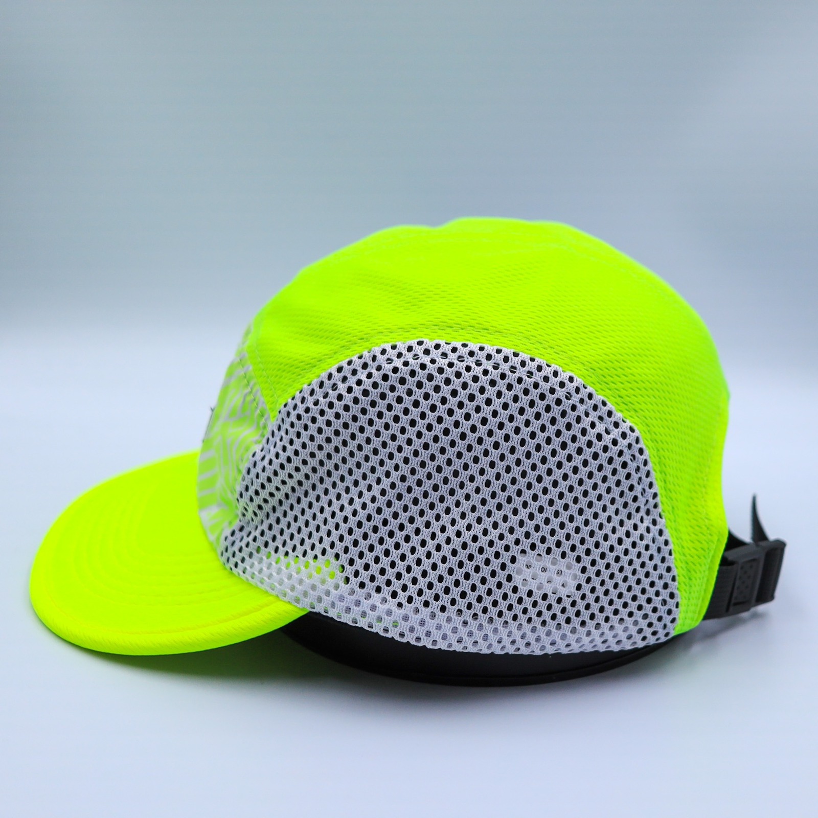 Skida Run Cap Unisex Neon Waves Yellow Mesh 5 Panel Adjustable Performance Hat — image 4 of 8
